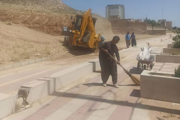 عملیات-ساماندهی-مسیر-سلامت-شهرستان-ملکشاهی-توسط-شهرداری-ارکواز-5.jpg
