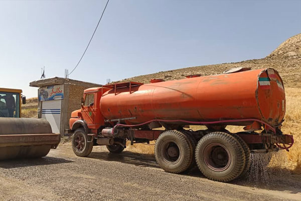 عملیات-ساماندهی-مسیر-سلامت-شهرستان-ملکشاهی-توسط-شهرداری-ارکواز-7.jpg
